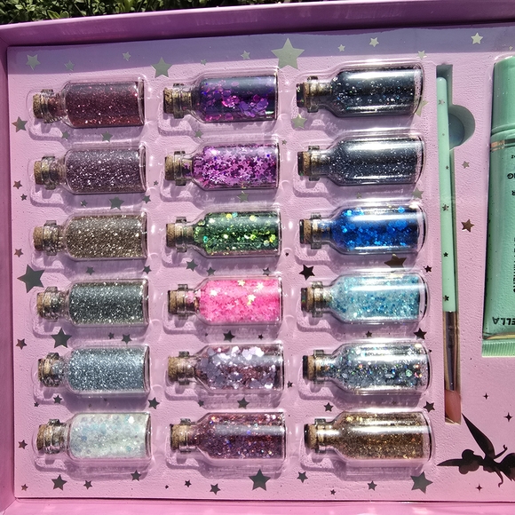 💚Girella💚 Faith Trust Expie Dust Glitter Box - Picture 2 of 5